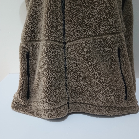 Marker Women's Tan Teddy Vest Fully Zipper Size XXLarge - Picture 8 of 12